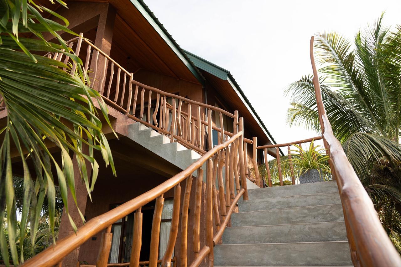 Balcony Walkway