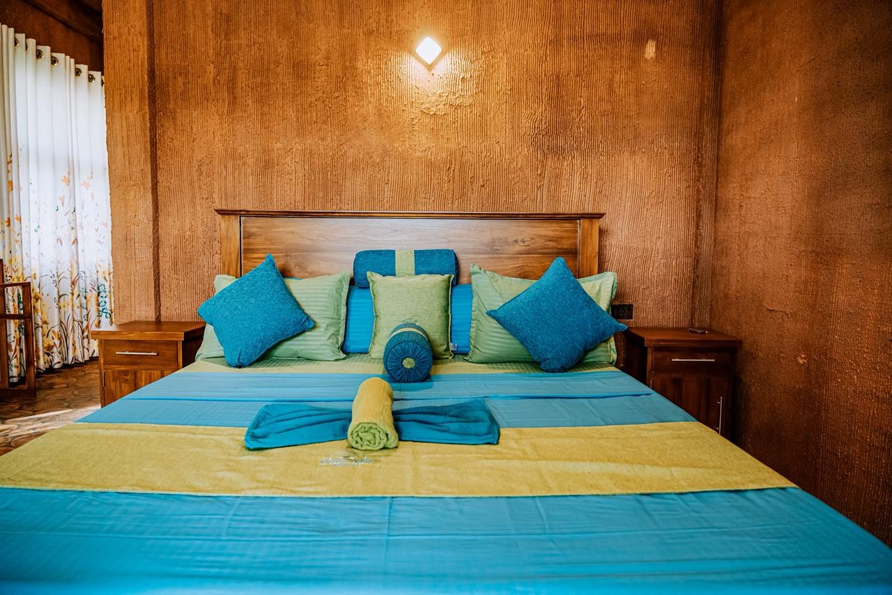Room Front Bed